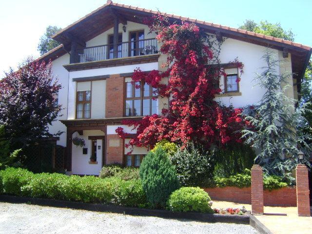 Apartamentos Dos Robles Somo Buitenkant foto